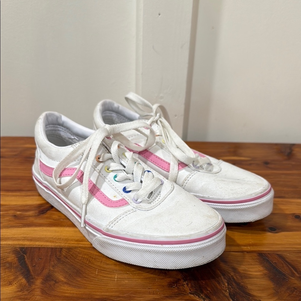Vans Off The Wall Kids White and Pink Sneakers